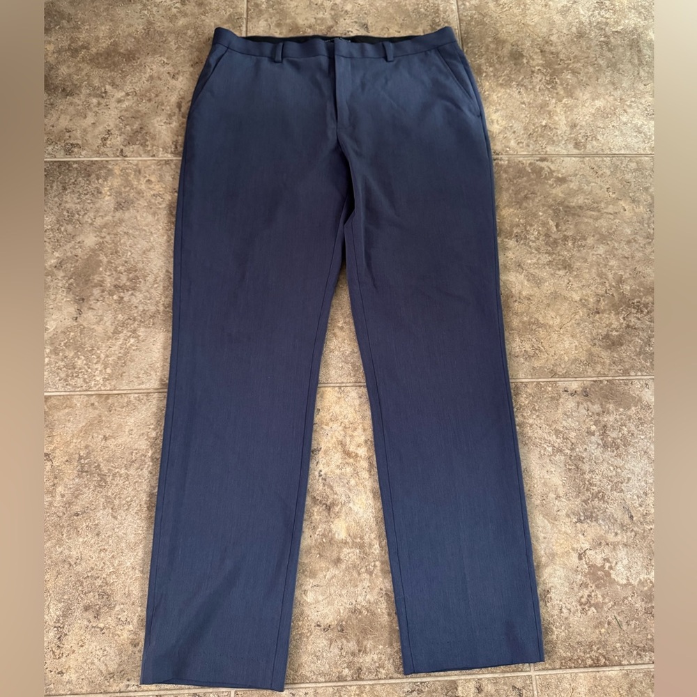 O Men's Navy Blue Saks Fifth Avenue Dress Pants
